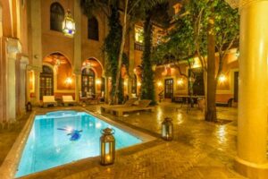 Riad Marrakech - Riad Le Perroquet Bleu Suites & Spa
