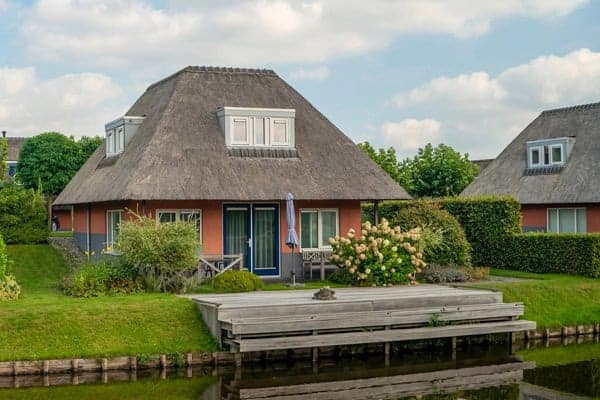 Vakantiehuis met aanlegsteiger - Summio Waterpark de Bloemert