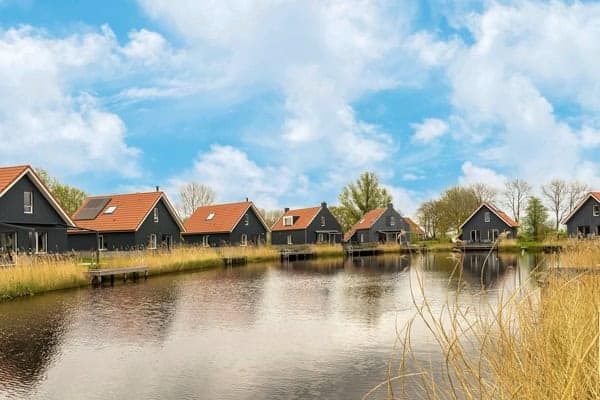 Vakantiehuizen met aanlegsteiger - Dormio Waterpark Langelille