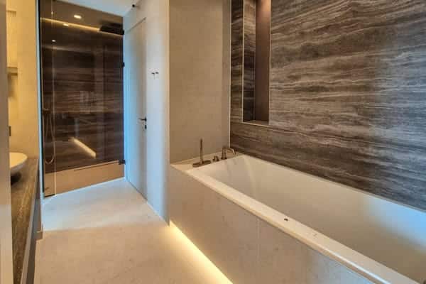 Hotel Thermen Berendonck - hotelkamer - bad