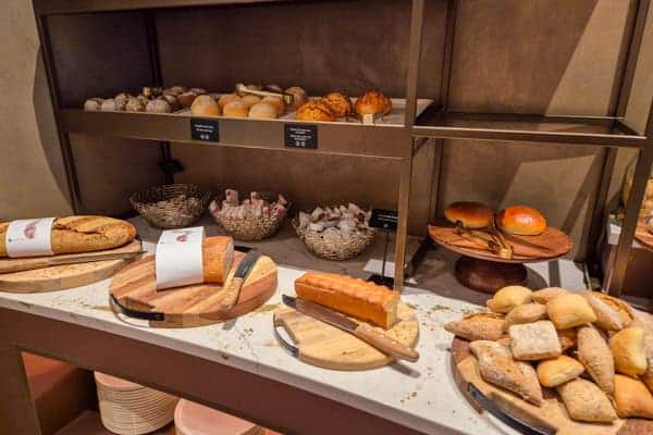 Hotel thermen Berendonck - broodjes bij ontbijt