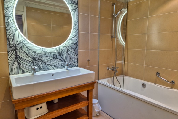 Center Parcs Het Meerdal - Review - Premium Kindercottage - Badkamer