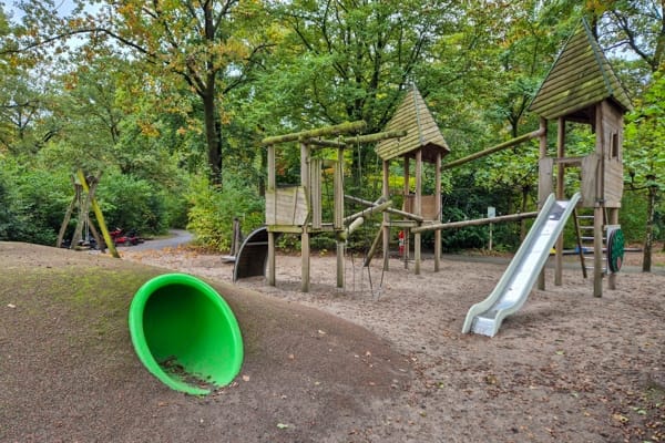 Summio Parcs de heihaas - speeltuin bij centrumgebouw