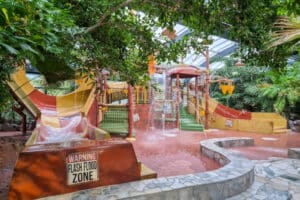 Vakantiepark met Subtropisch zwembad - Water Play House